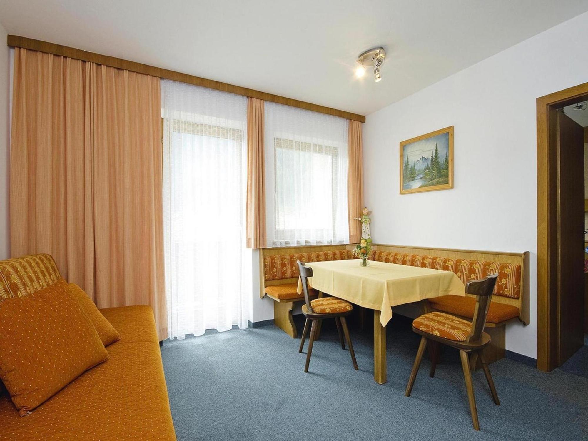 Flat With Sep Entrance On Ground Floor In Neustift Apartment Нойщифт им Щубайтал Екстериор снимка