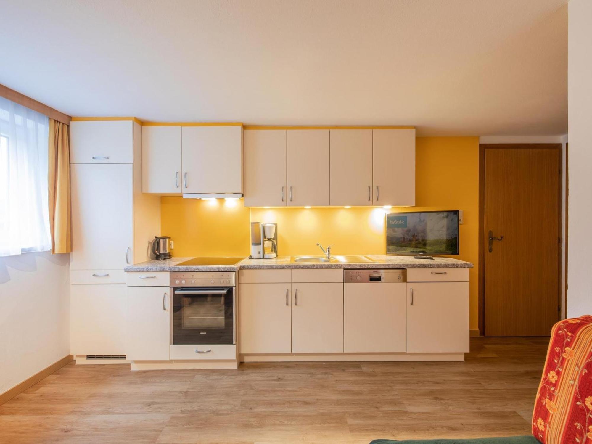 Flat With Sep Entrance On Ground Floor In Neustift Apartment Нойщифт им Щубайтал Екстериор снимка